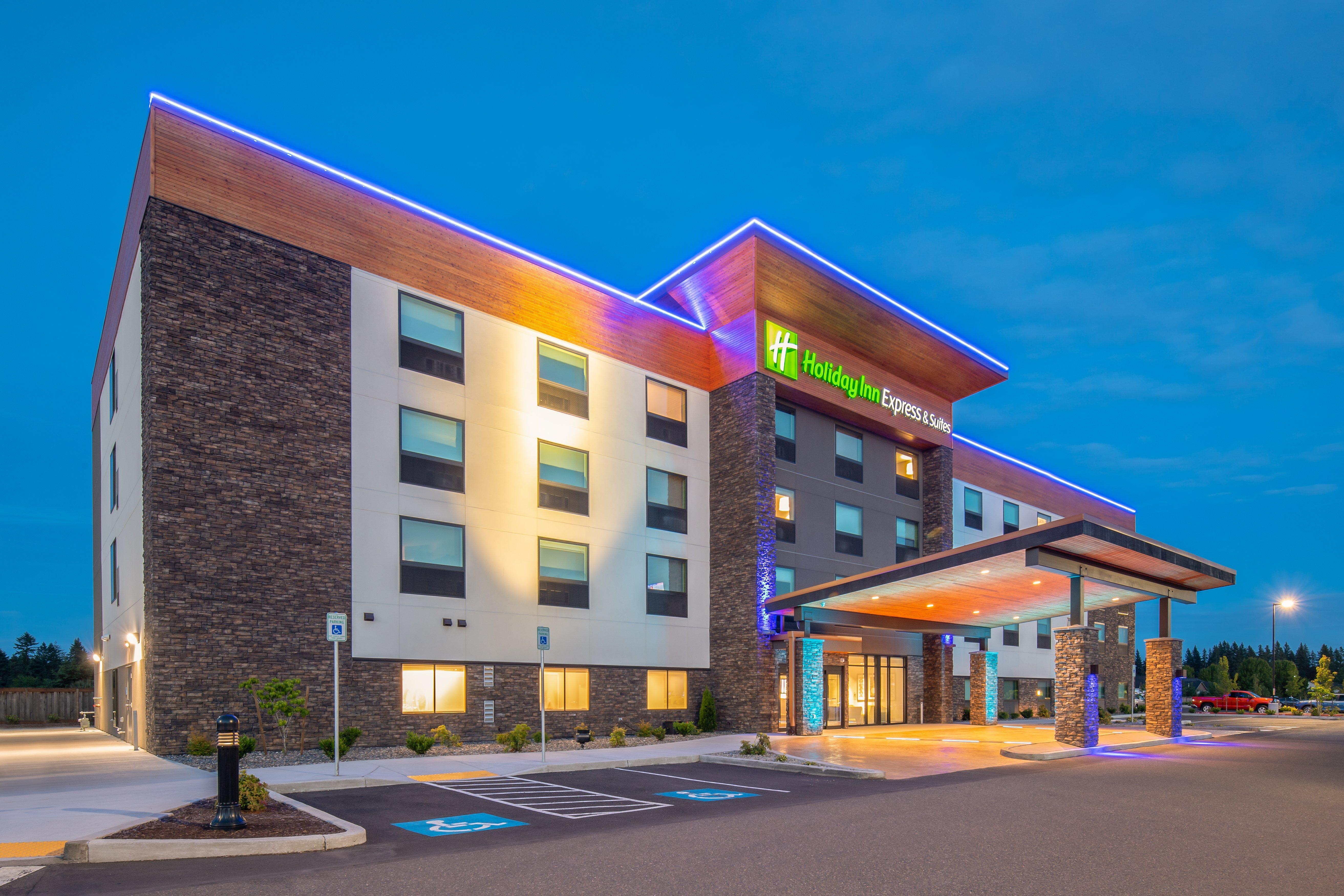 Holiday Inn Express & Suites - Camas By Ihg Buitenkant foto