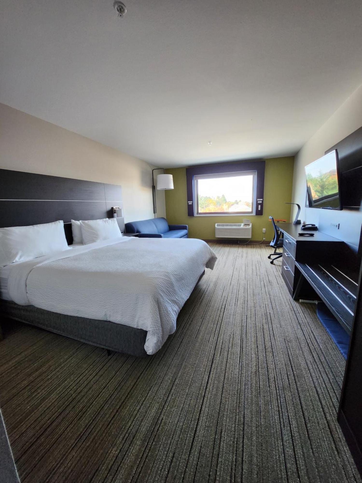 Holiday Inn Express & Suites - Camas By Ihg Buitenkant foto